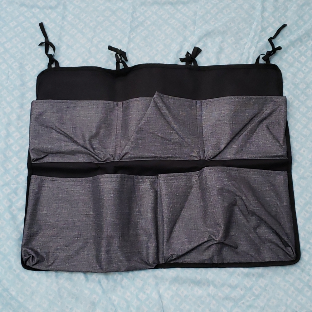 Hanging organizer